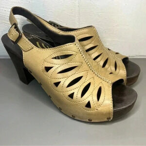 DANSKO ROWENA Women Beige Leather Slingback Chunky Heel Size 42